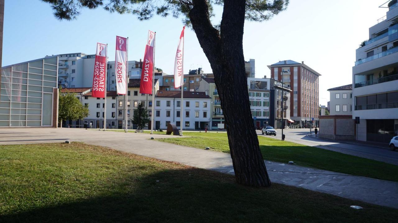 The Townhouse Ξενοδοχείο Ούντινε Εξωτερικό φωτογραφία